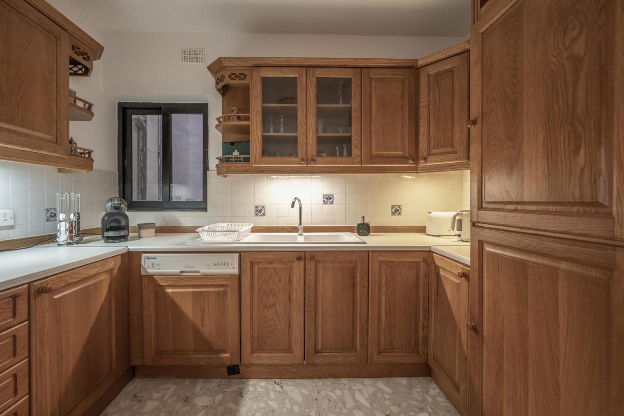 Spacious 3 Bedroom Apartment In The Heart Of St Julians Saint Julian's エクステリア 写真